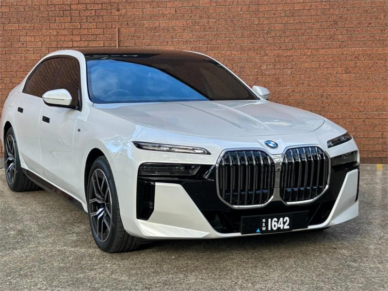 2023 BMW 7 Series Sedan 740i M Sport G70