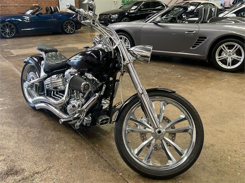 2009 HARLEY-DAVID SOFTAIL ROCKER CUSTOM ROAD FXCWC