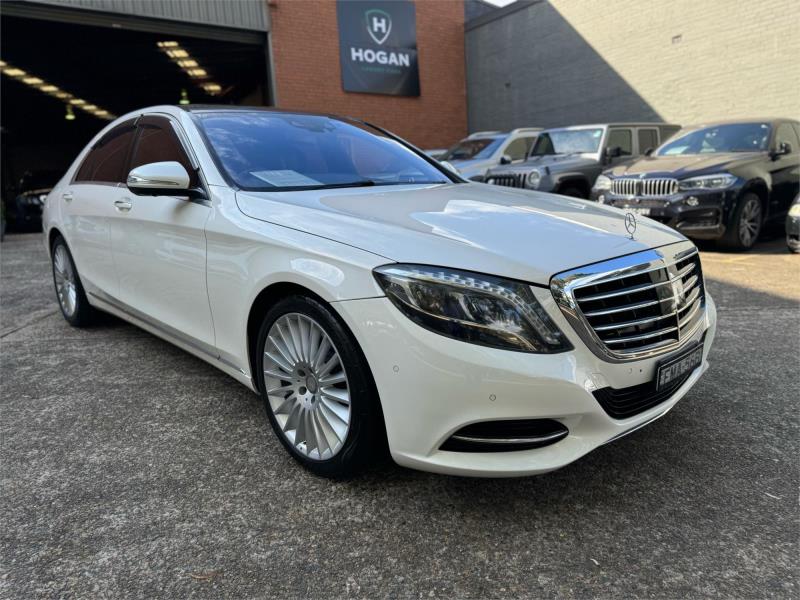 2014 Mercedes-Benz S-Class Sedan S400 V222