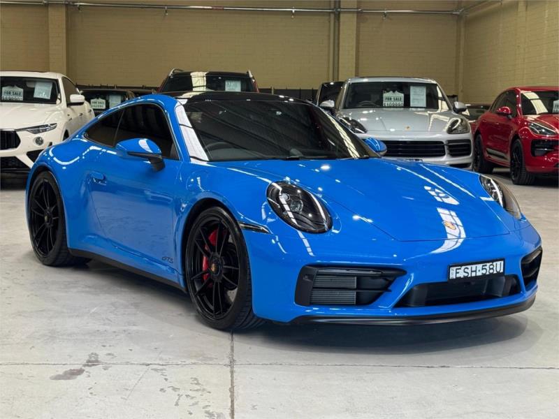 2022 Porsche 911 Coupe Carrera GTS 992 MY22