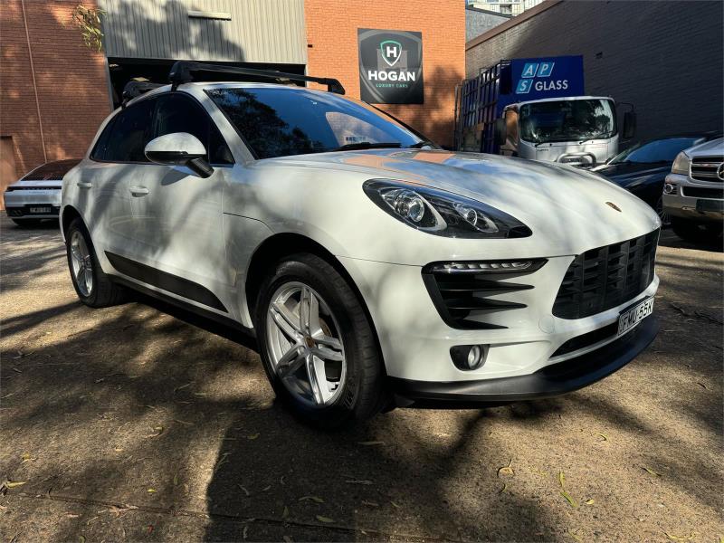 2018 Porsche Macan Wagon 95B MY18