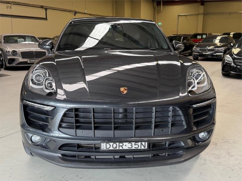 2017 Porsche Macan Wagon 95B MY18