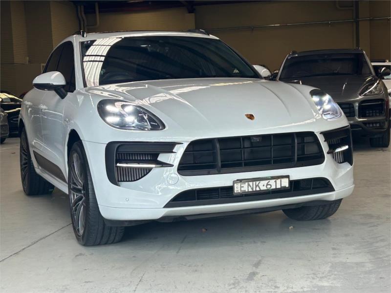 2021 Porsche Macan Wagon GTS 95B MY21