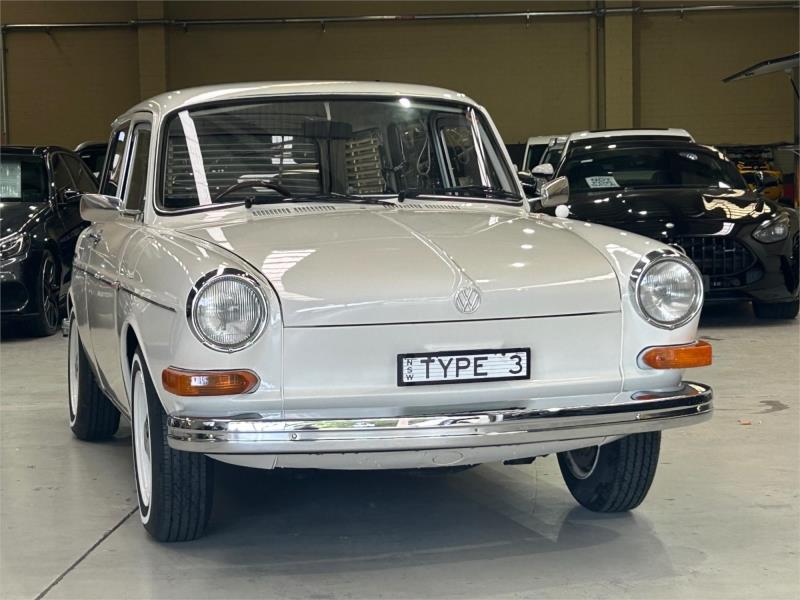 1970 Volkswagen 1600 Station Wagon Deluxe Type 3