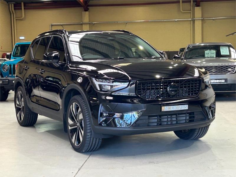 2025 Volvo XC40 Wagon Ultra B4 Bright XZ MY25